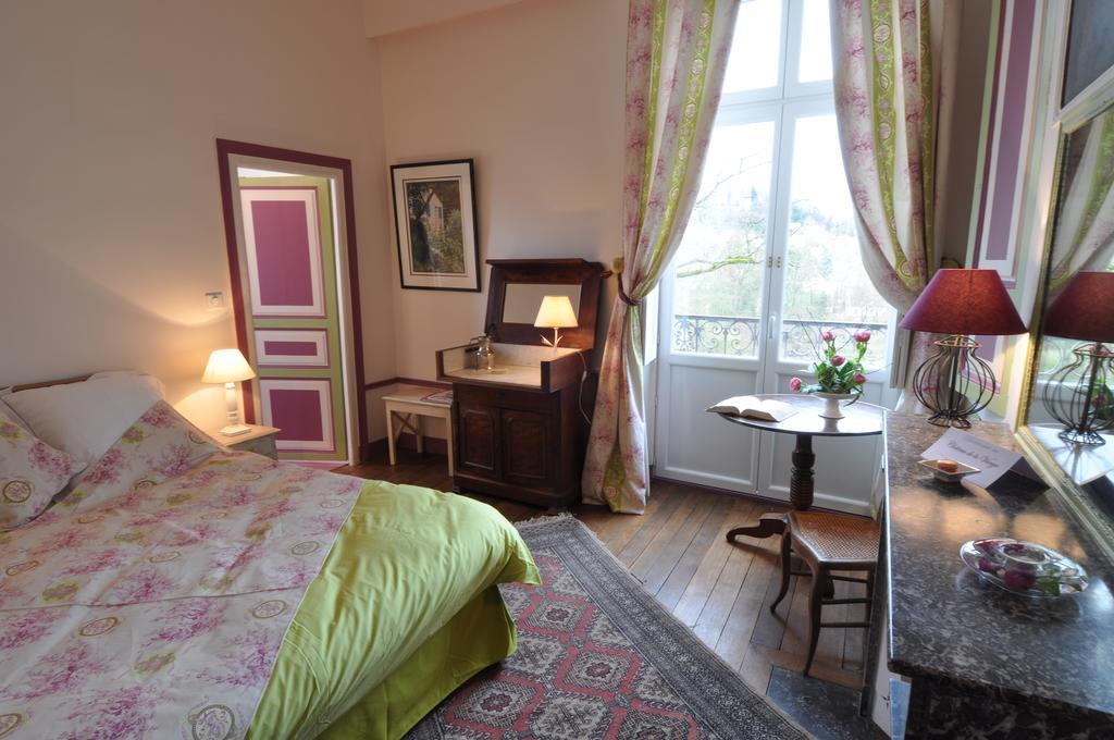 Le Chateau De La Vierge Bures-sur-Yvette Ruang foto